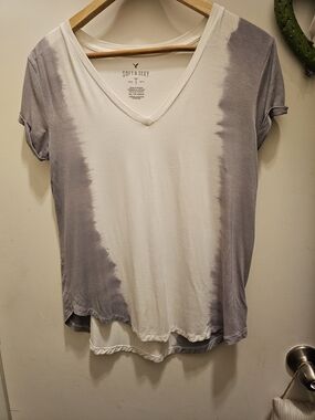 AEO Soft & Sexy Tie Dye V-neck Tee Boho Indie Gray White XS EUC